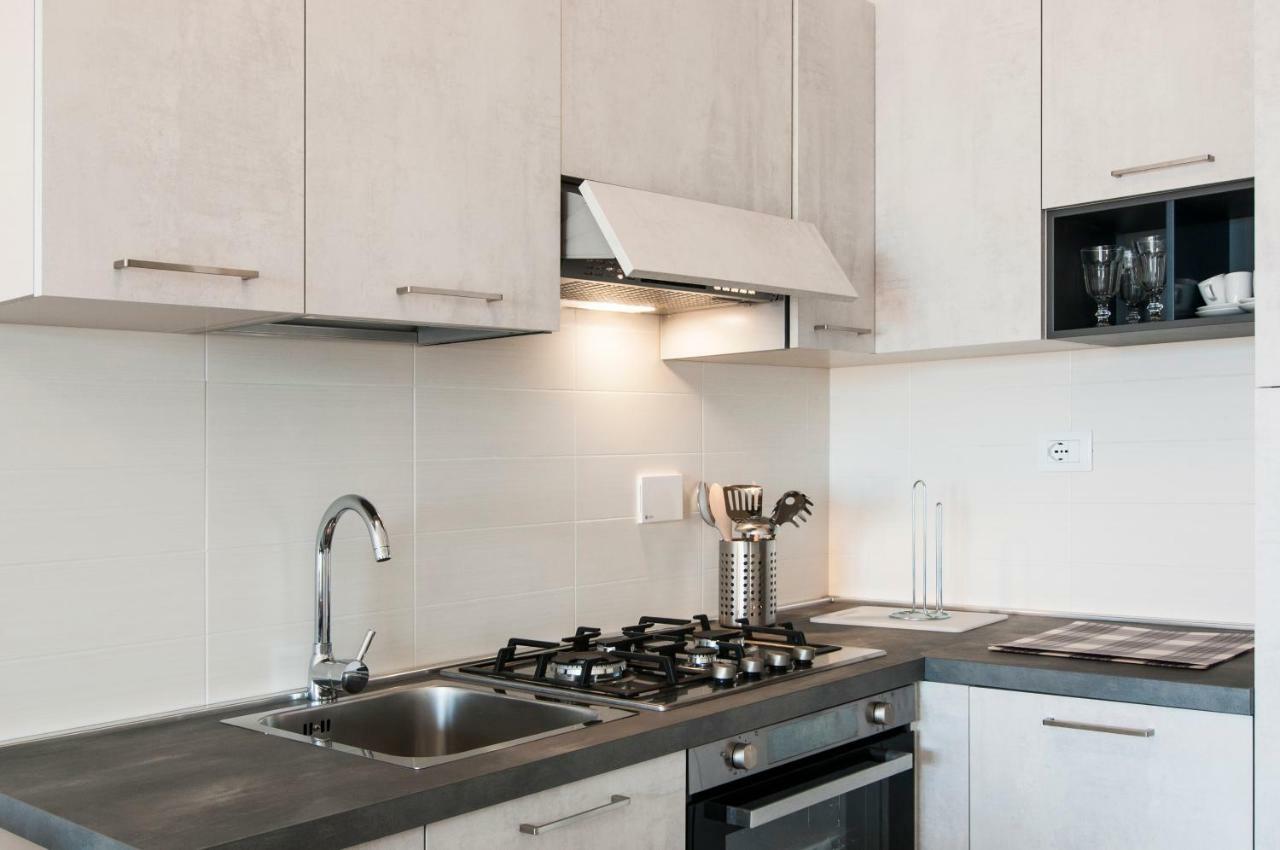 Apartment Fonte Laurentina Rome